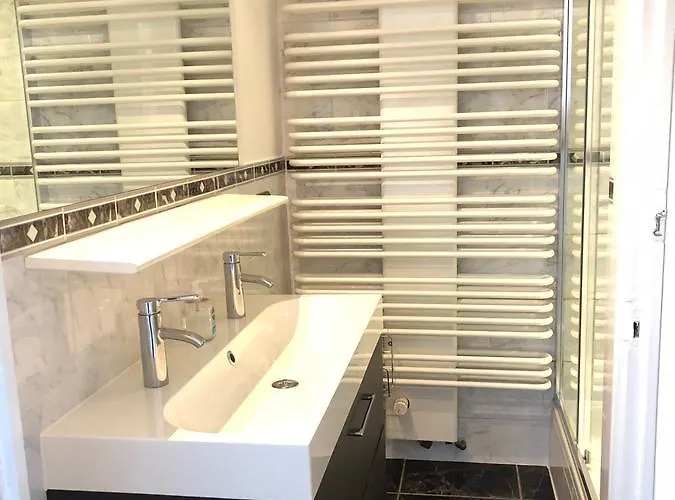 Bed & Breakfast Hotel Zandvoort Nocleg ze śniadaniem