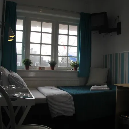 Bed & Breakfast Hotel Zandvoort 4*