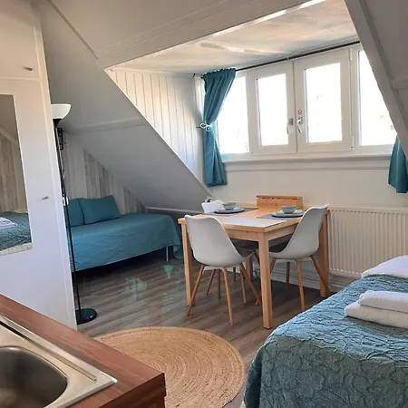Bed & Breakfast Hotel Zandvoort Frühstückspension 2*
