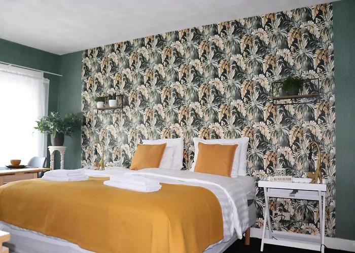 Bed & Breakfast Hotel Zandvoort Couette-café 4*